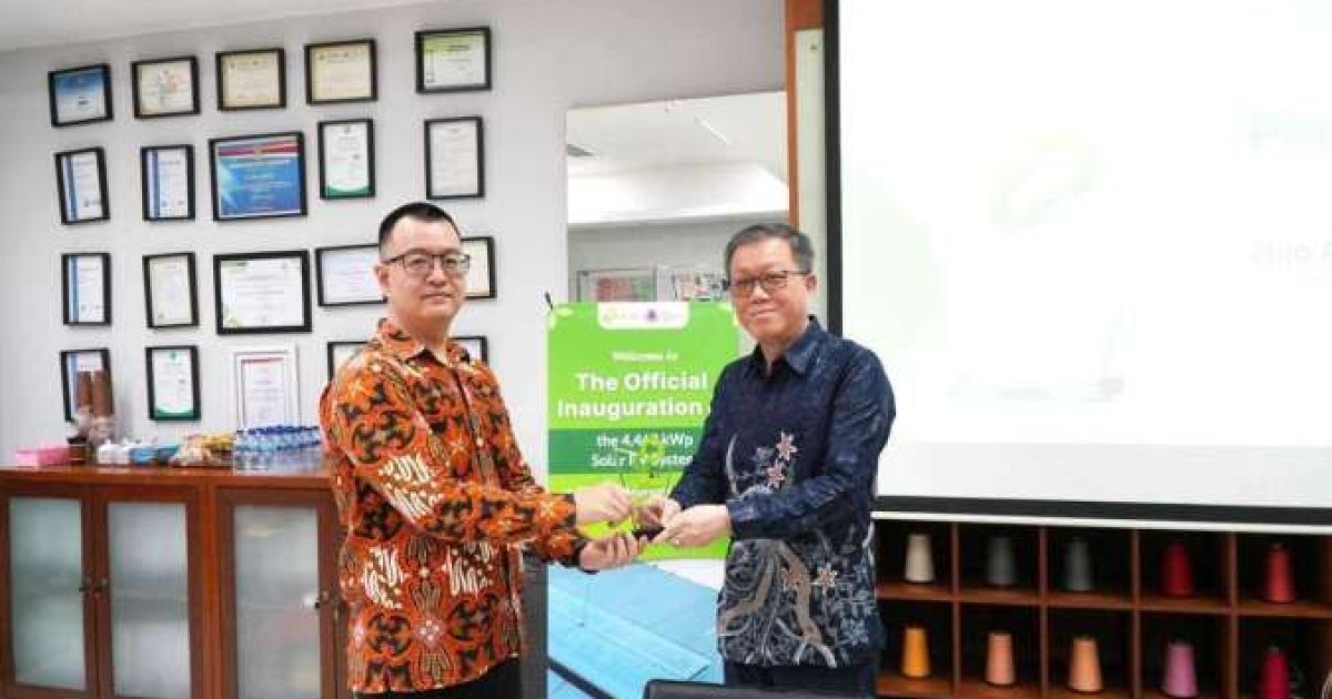 Percepatan Dekarbonisasi Tekstil: Argo Manunggal Pasang PLTS Atap 4,4 MWp Bersama HIJAU
