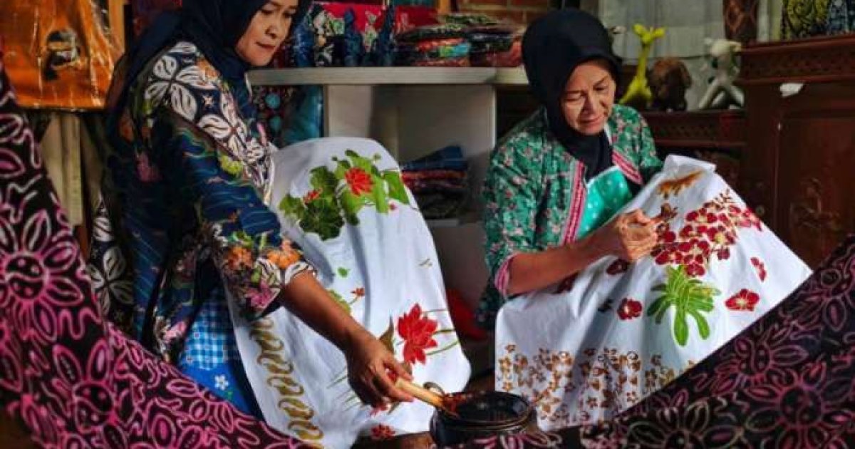 Peran Strategis PNM Mekaar dalam Mengangkat Ekonomi Perempuan Pelaku UMKM di Indonesia
