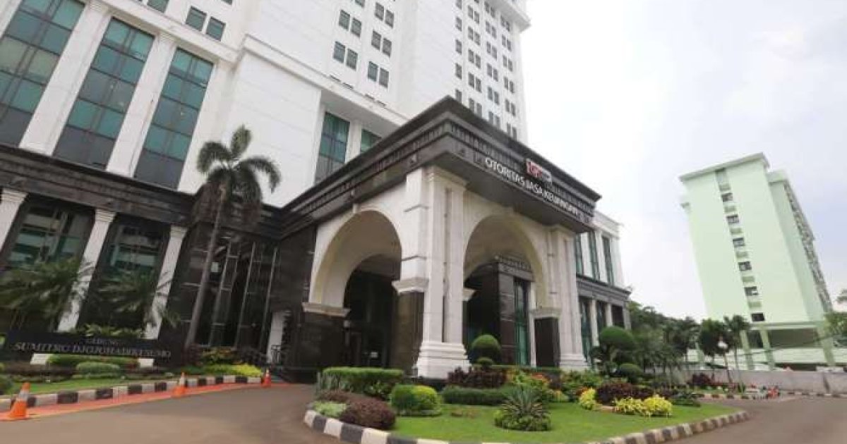 Penjelasan OJK Mengenai Langkah Strategis Global di Balik Pelepasan Unit Bisnis Ritel Bank Asing