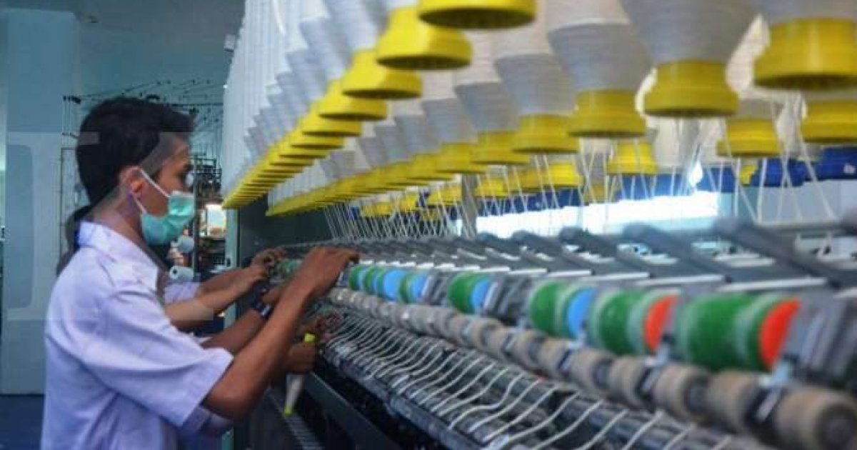 Ancaman Ganda bagi Tekstil Nasional: Pelemahan Rupiah dan Serbuan Impor Ilegal Dorong Perlunya Kebijakan Devisa Ketat