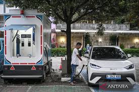 Insentif Infrastruktur Kendaraan Listrik dan Energi Bersih Jadi Kunci Dongkrak Pertumbuhan Ekonomi RI