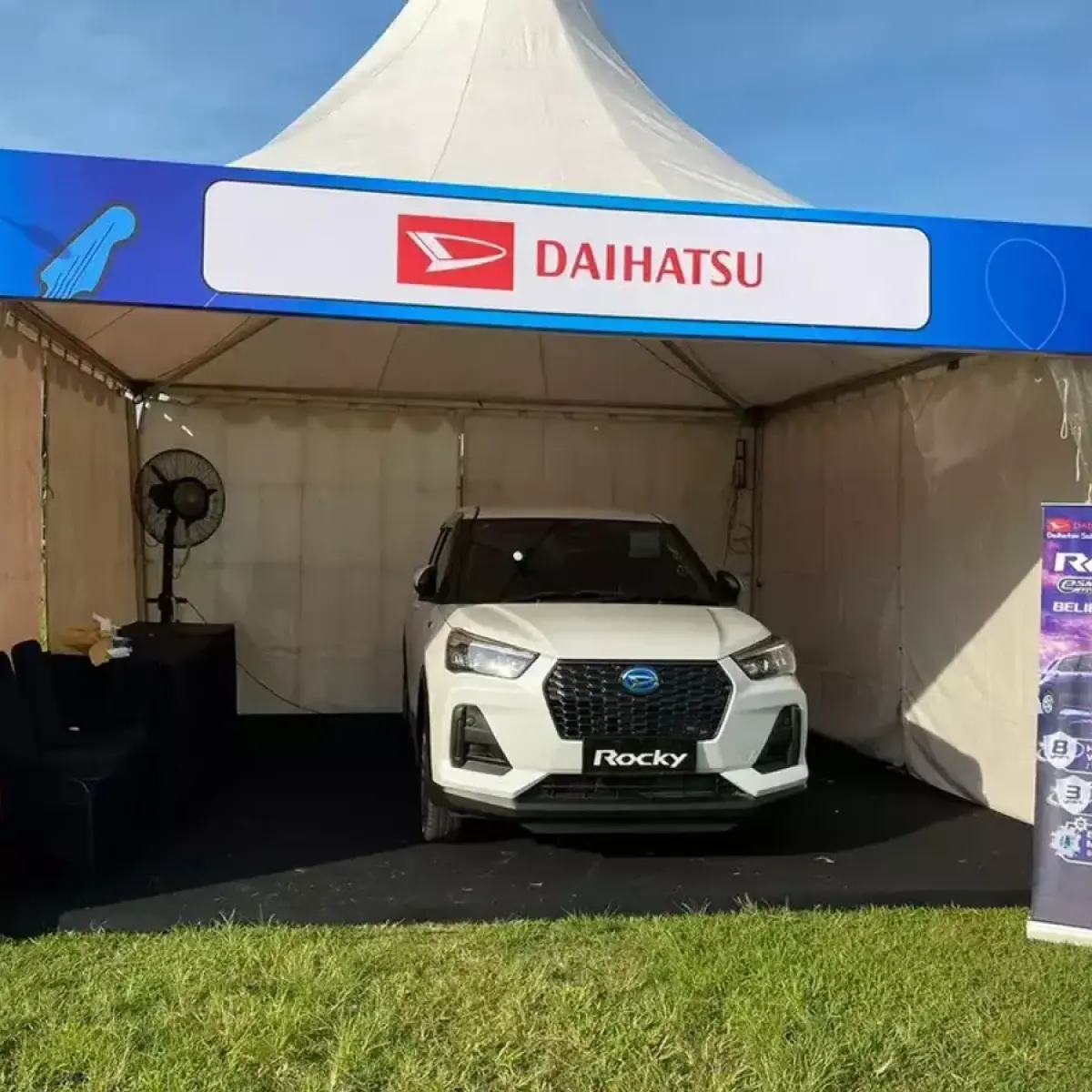 Daihatsu Pamerkan Inovasi Rocky e-Smart Hybrid di Jogja, Dorong Adopsi Kendaraan Elektrifikasi