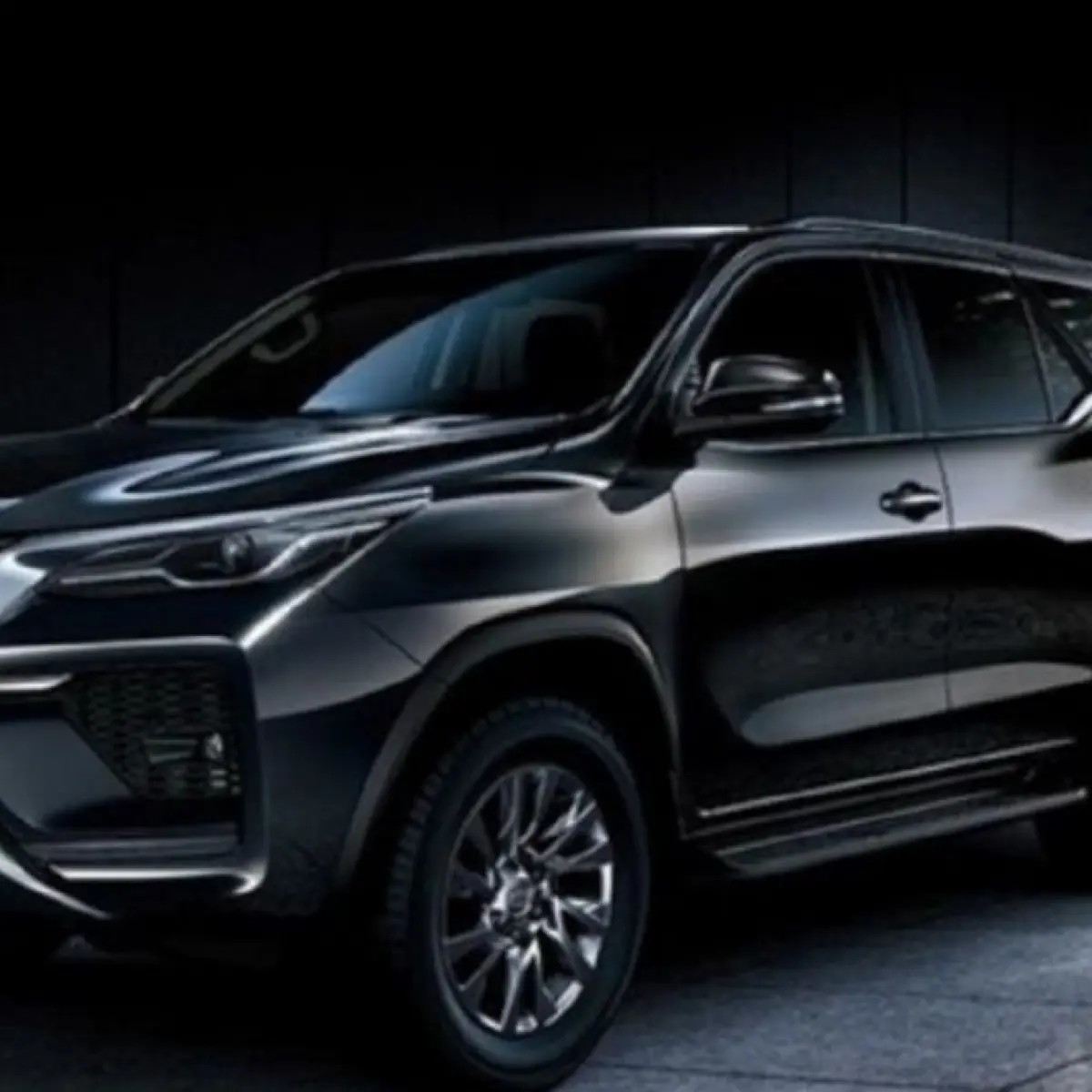Tren Kontra-Intuitif: Penjualan SUV dan MPV Diesel Toyota Melonjak Tinggi Pasca Kenaikan Harga BBM