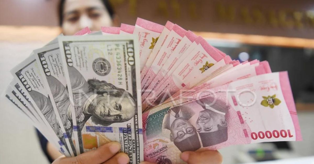 Stabilitas Rupiah Tertekan, Ekonom Prediksi BI Rate Tembus 5 Persen di Semester I 2026