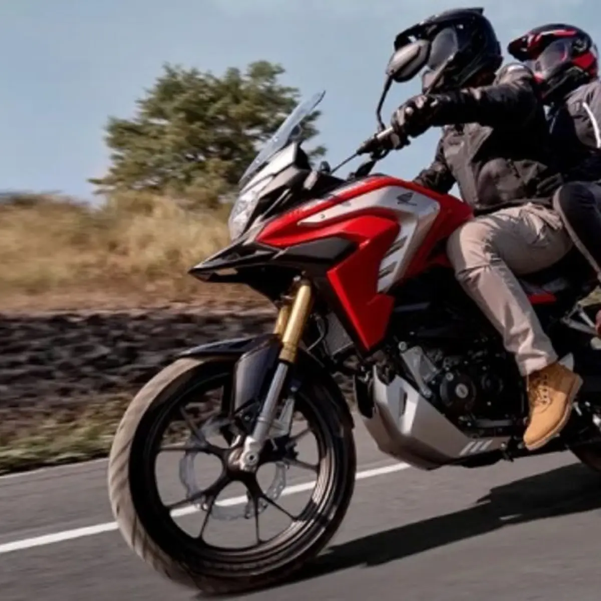 Persaingan Sengit Segmen Motor Sport Adventure 150cc: Menguji Dominasi Honda CB150X dari Rival Global
