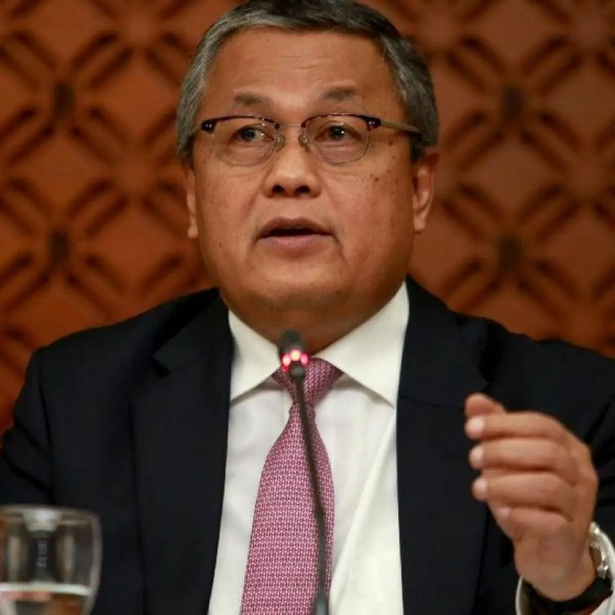 BI Angkat Suku Bunga Acuan ke 5,25% Respons Tekanan Global Penguat Dolar AS