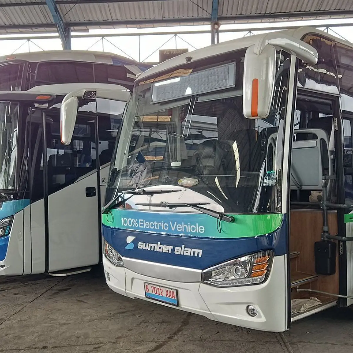 Tantangan Berbeda Elektrifikasi Bus: Mengapa Rute Perkotaan Lebih Cepat dari Bus Jarak Jauh