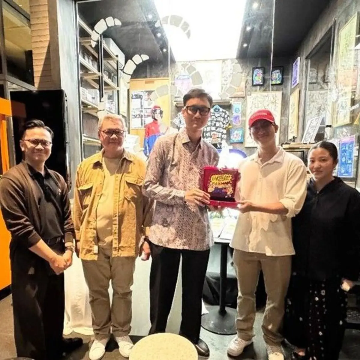 JNE Kawal Kreasi Seni dan Kuliner di Pameran 