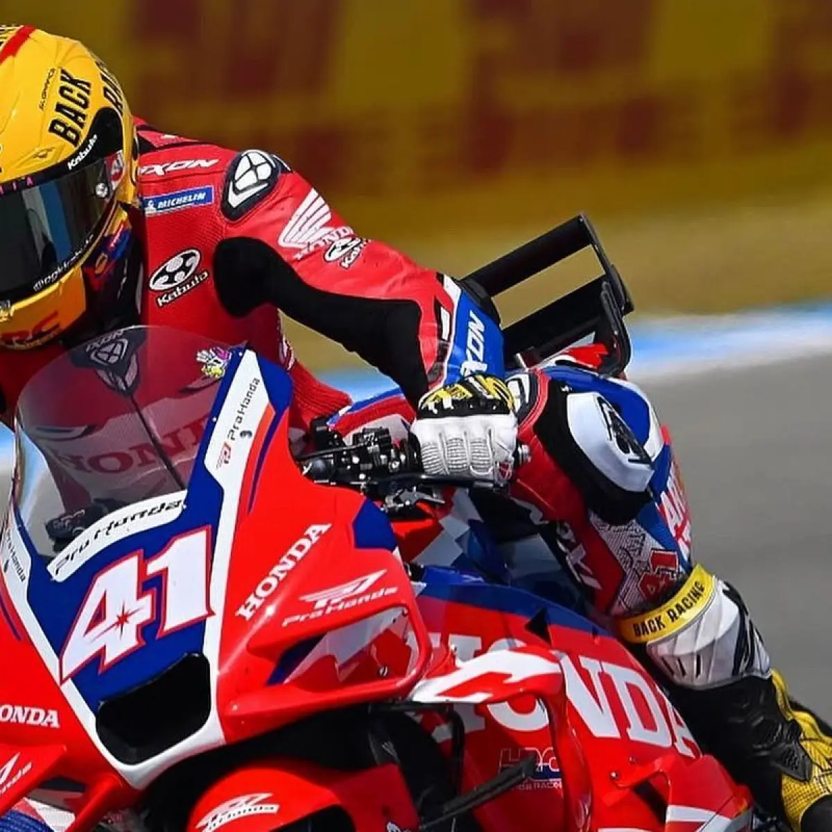 Aleix Espargaro Ungkap Kesenangan Mengendarai Motor MotoGP 850cc Prototipe Jelang Regulasi 2027