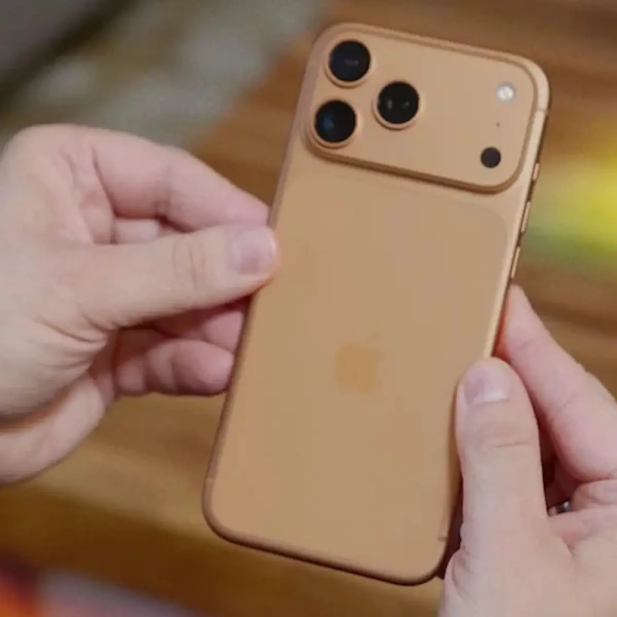 Strategi Peluncuran iPhone 18 Pecah Jadwal dan Inovasi Kamera DSLR di Seri Pro