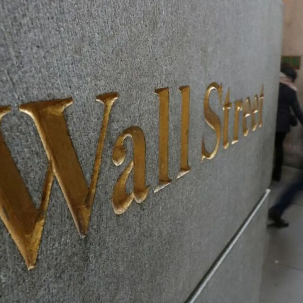 Imbal Hasil Obligasi AS Turun Mendorong Reli Pasar Saham Wall Street di Akhir Pekan