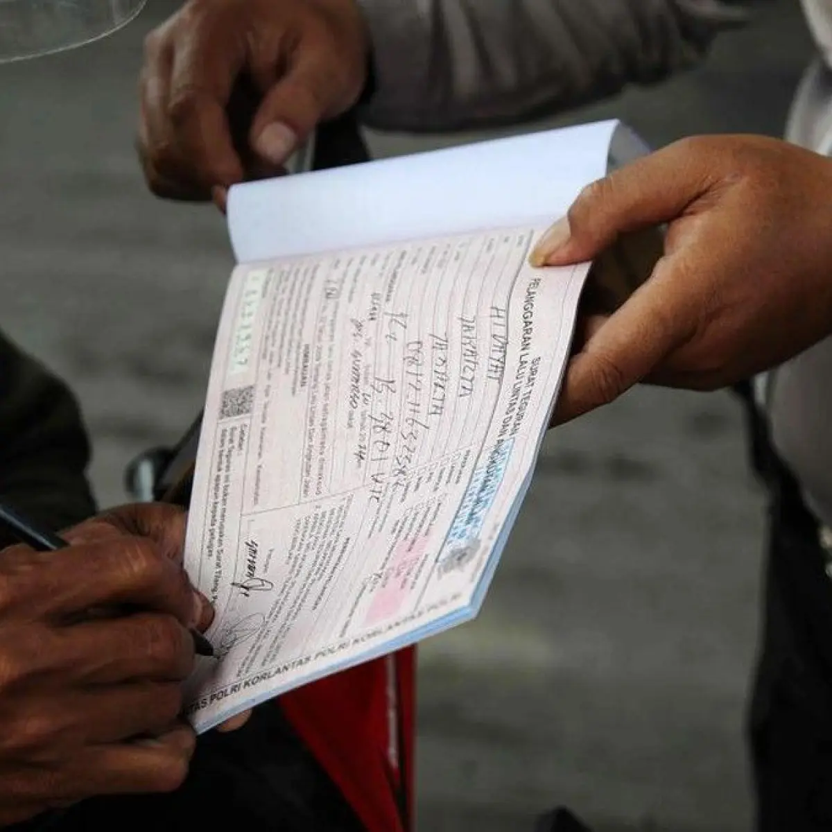 Korlantas Polri Putuskan Porsi Tilang Manual Naik Jadi 30 Persen Jelang Operasi Patuh