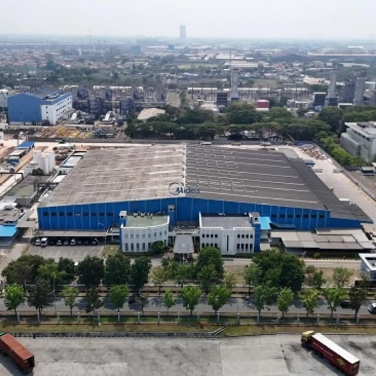 Midea Perkuat Basis Manufaktur Asia Tenggara dengan Resmikan Pabrik Kulkas Jumbo di Karawang