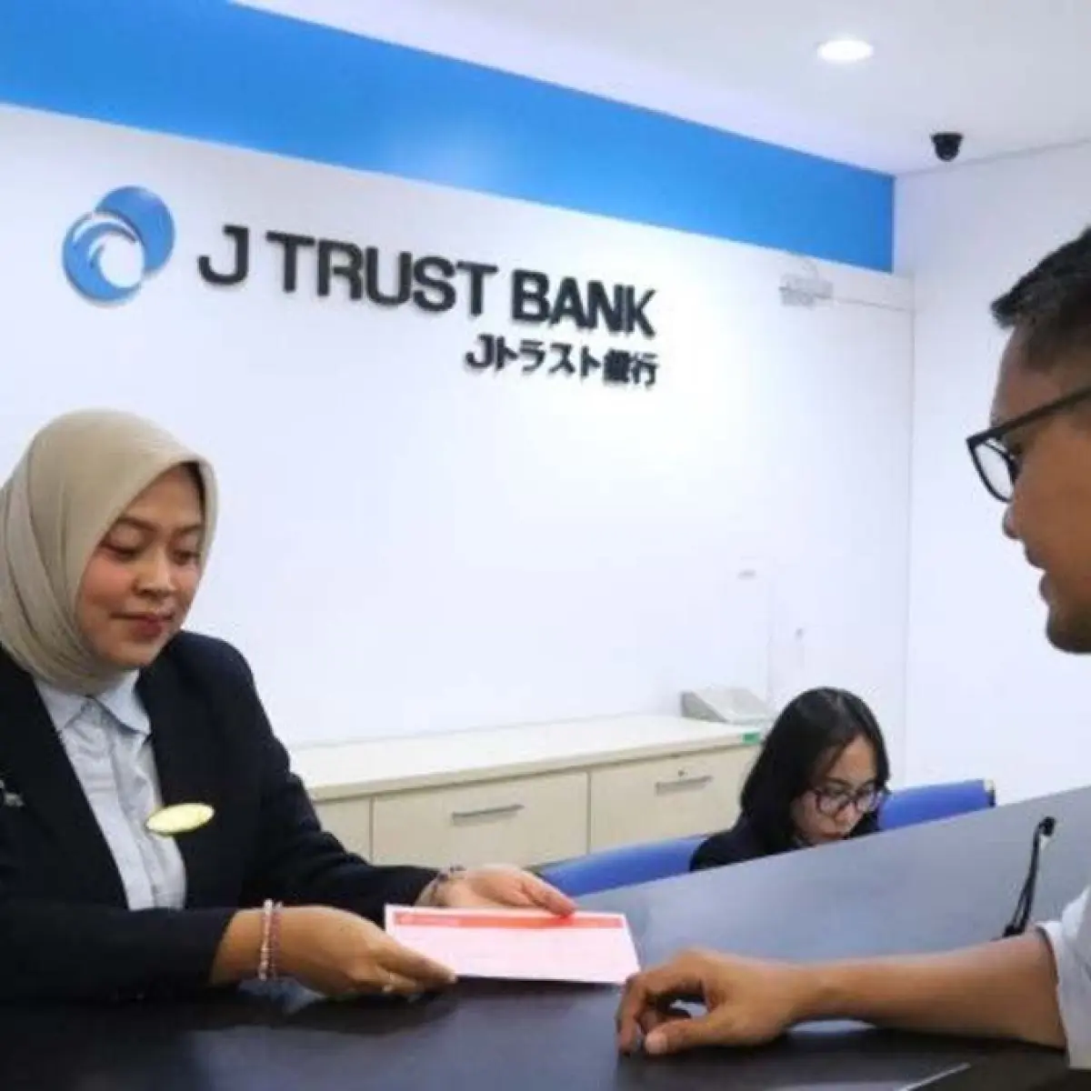 J Trust Bank Bukukan Laba Bersih Puluhan Miliar di Kuartal Awal 2026