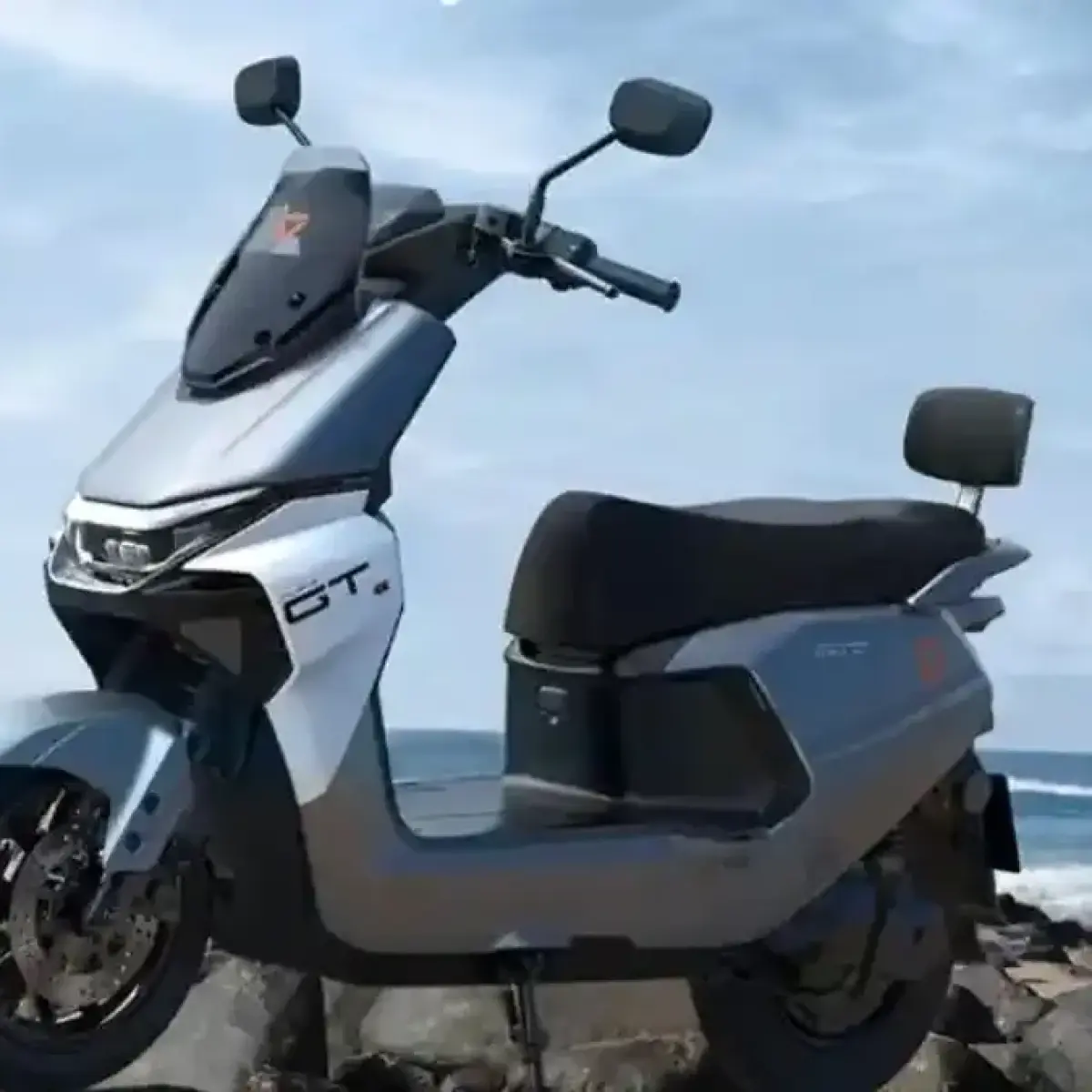 Yadea Buka Akses Uji Coba Motor Listrik GS70 di Seluruh Jaringan Dealer Indonesia