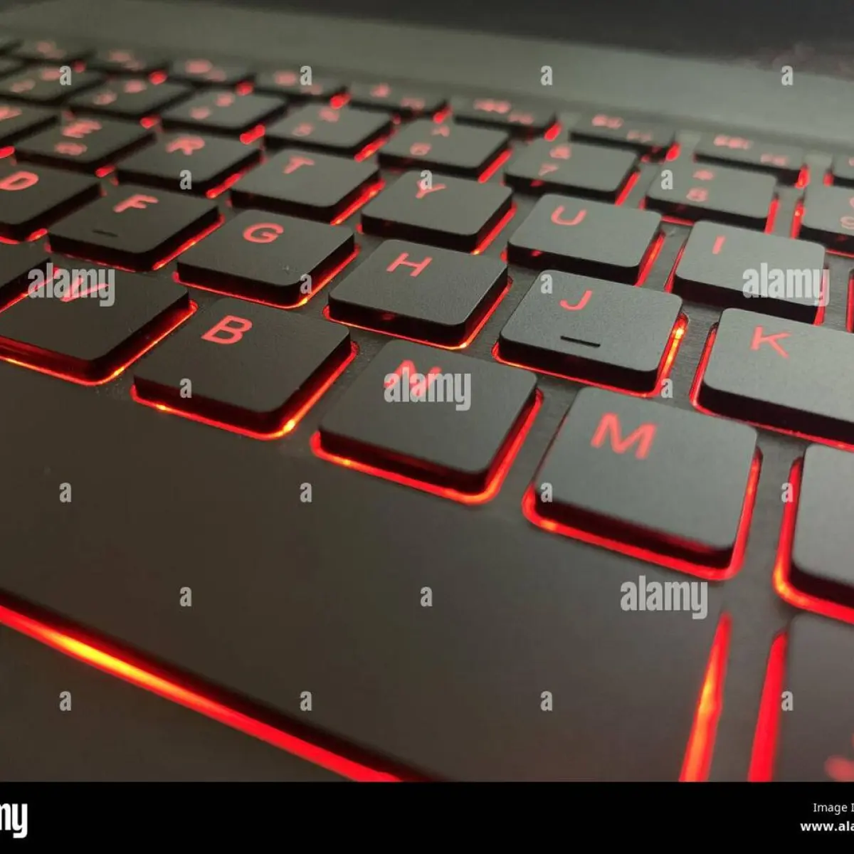 Lenovo Perkuat Segmen Bisnis dengan Peluncuran ThinkPad X13 Generasi Ketujuh yang Tangguh