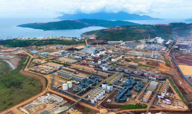 Hilirisasi Nikel Pacu Pertumbuhan Ekonomi Tertinggi di Maluku Utara: Menggali Nilai Tambah dari Cadangan Global