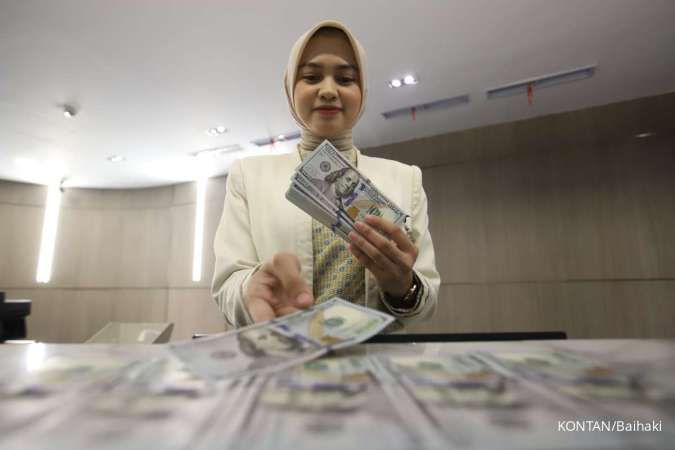 Dampak Pelemahan Rupiah: Bank Siaga Ketatkan Aturan Kredit Mata Uang Asing