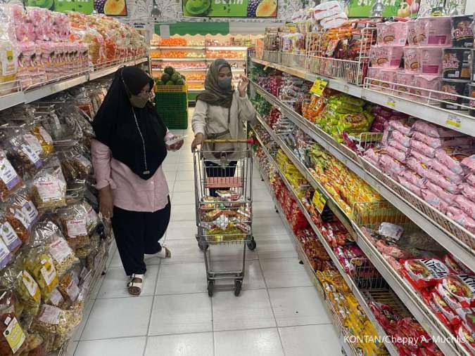 Dampak Kurs Rupiah Melemah: Apa Saja Produk Ritel yang Mulai Naik Harga dan Strategi Belanja Konsumen?
