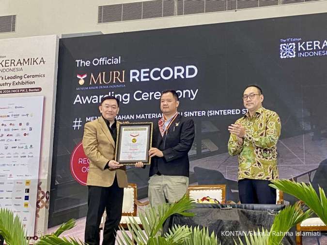 QUADRA Cetak Sejarah Baru, Meja Sintered Stone Terpanjang Pecahkan Rekor MURI di Keramika 2026