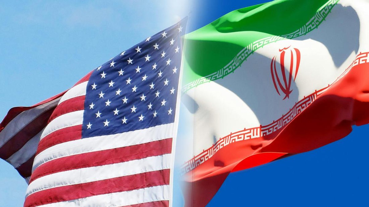 Foto: Kolase bendera AS dan Iran. (Dok. Pexels)