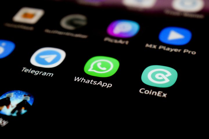 WhatsApp Siapkan Tiga Inovasi Baru Bertema Sepak Bola Jelang Piala Dunia 2026