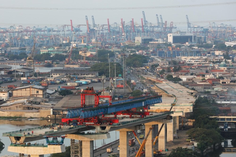 Dampak Kurs Rupiah Terhadap Prioritas Anggaran Infrastruktur dan Solusi Penyesuaian Harga Proyek