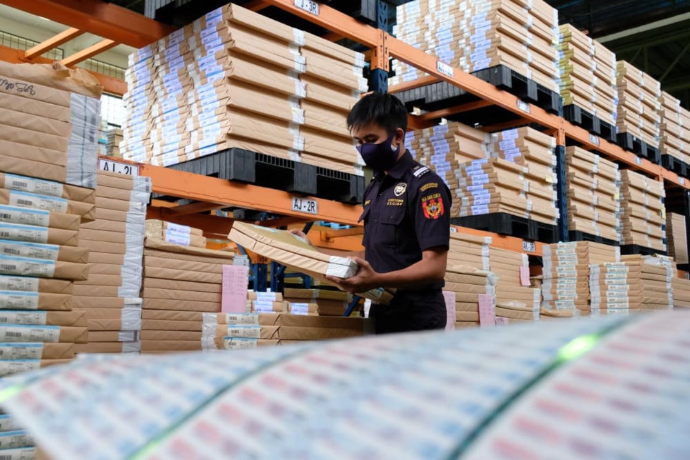 Bea Cukai Percepat Pengawasan Cukai Tembakau Lewat Sistem Pemantauan Produksi Rokok Digital Real-Time