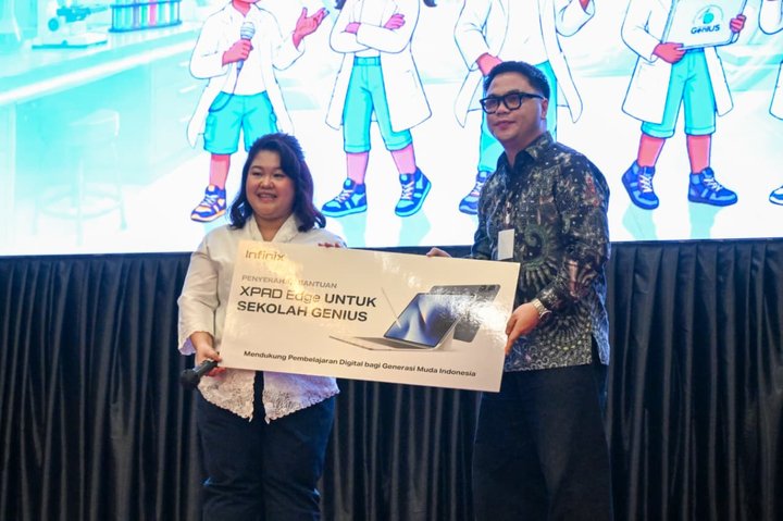 Dukung Pemerataan Akses Teknologi, Infinix Sumbangkan Tablet Xpad Edge untuk Pendidikan Digital di Indonesia Timur