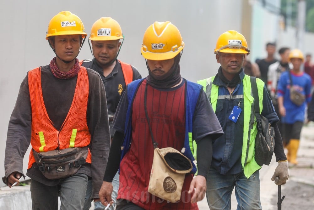Pengawasan Praktik Alih Daya Lebih Mendesak Dibanding Revisi Aturan Ketenagakerjaan