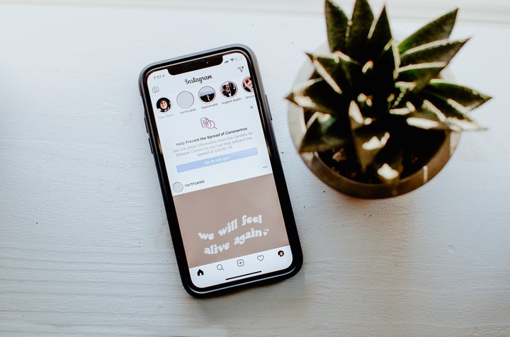 Revolusi Konten Instagram: Kini Setiap Slide Carousel Bisa Mendapat Narasi Unik Sendiri
