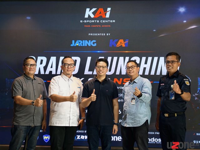 Penggemar Balap Digital Kini Bisa Menikmati Aksi Seru National Sim Racing Series di Stasiun Kereta Api