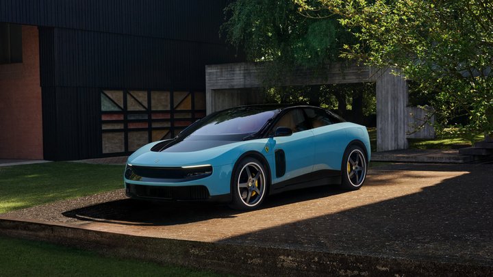 Meskipun Harga Fantastis dan Kontroversi Mengiringi, Permintaan Ferrari Luce EV Tetap Melejit