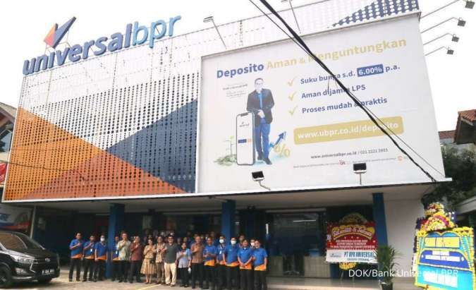 Strategi Jitu Universal BPR untuk Menjaga Keunggulan Kompetitif di Tengah Dinamika Pasar Keuangan