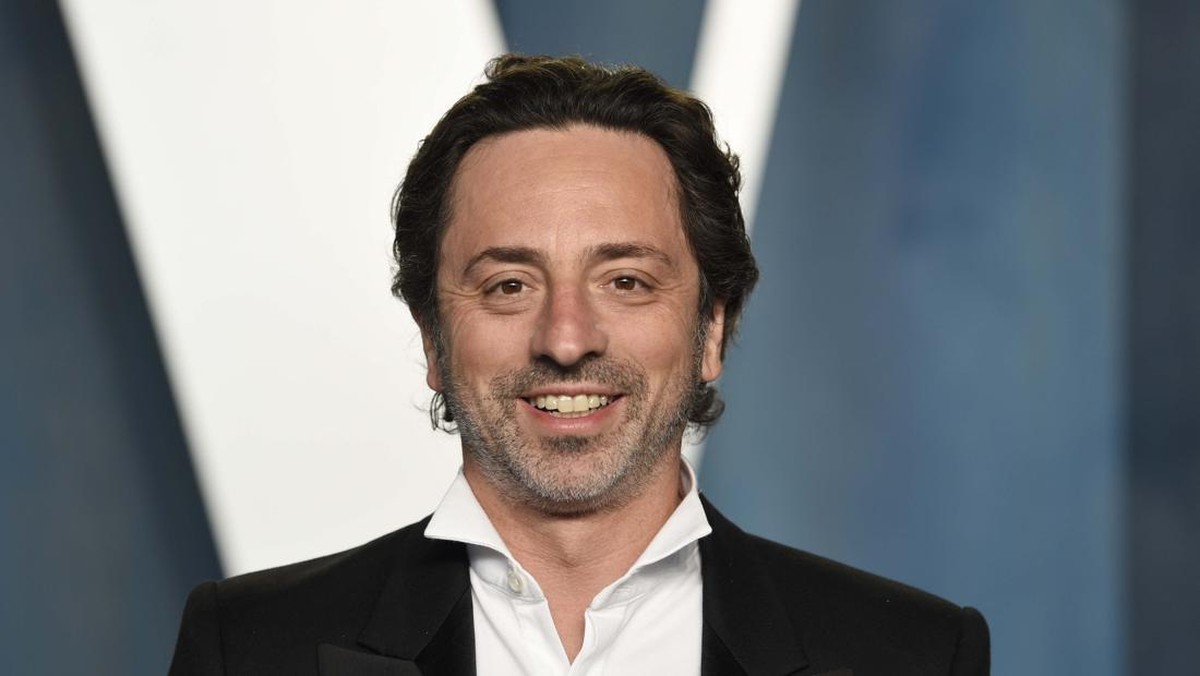 Foto: Sergey Brin tiba di Vanity Fair Oscar Party pada hari Minggu, 27 Maret 2022, di Pusat Seni Pertunjukan Wallis Annenberg di Beverly Hills, California. (Evan Agostini/Invision/AP/Evan Agostini)