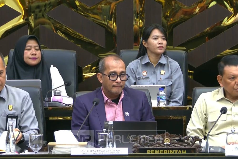 Percepat Daya Saing Ekonomi, Pemerintah Dorong Pengesahan UU Pusat Finansial Internasional dalam Tiga Bulan