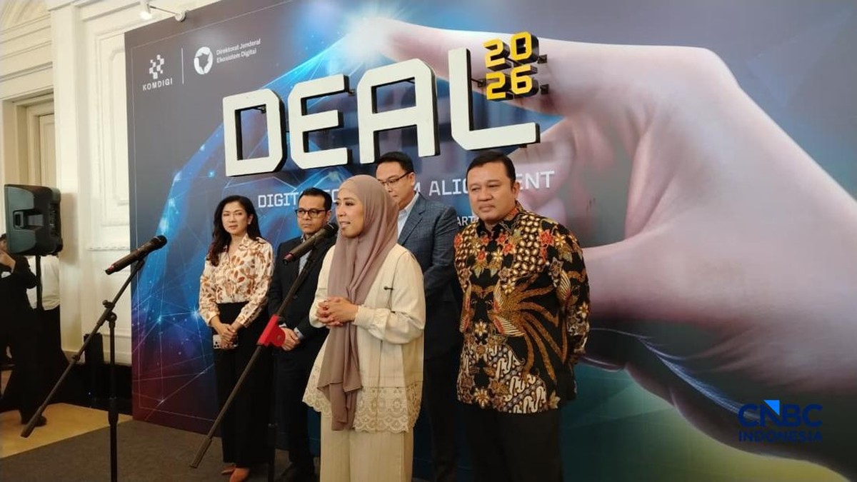 Foto: Menteri Komunikasi dan Digital (Komdigi) Meutya Hafid dalam acara Digital Ecosystem Alignment (DEAL) 2026 di Jakarta, Selasa (23/6/2026). (CNBC Indonesia/Novina Putri Bestari)