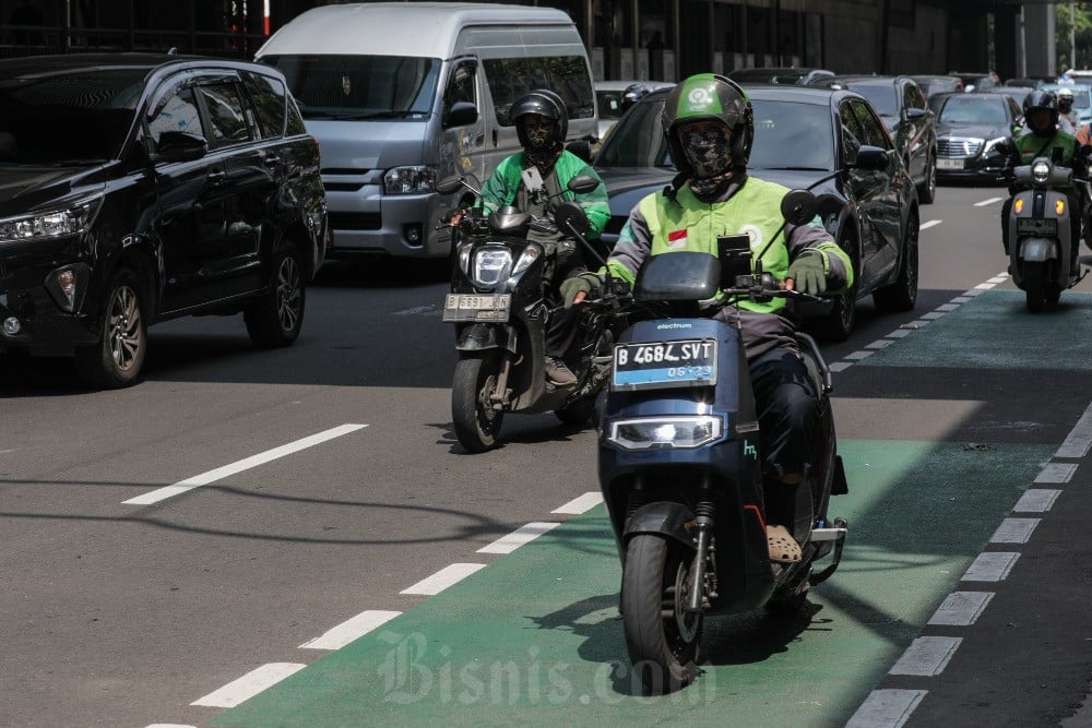 Serikat Pekerja Mendesak Penerapan Potongan Platform 8% Merata untuk Semua Transportasi Online