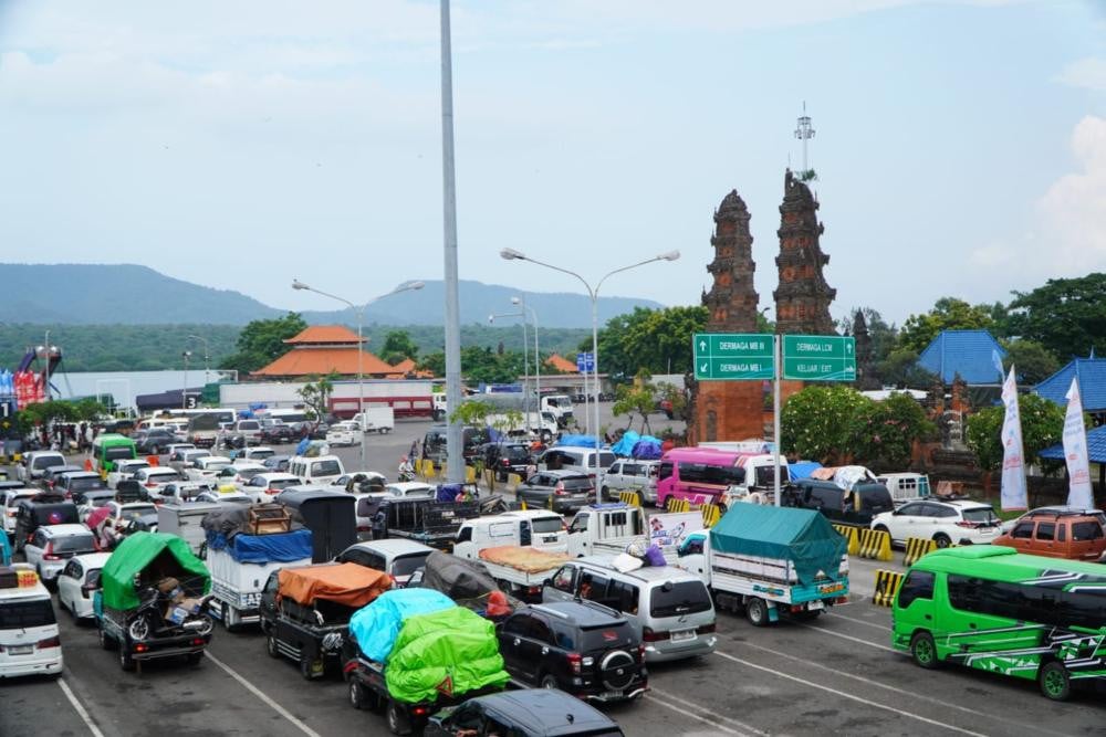 Kemacetan Rutin Ketapang-Gilimanuk Terulang, Pemerintah Siapkan Solusi Pemisahan Logistik