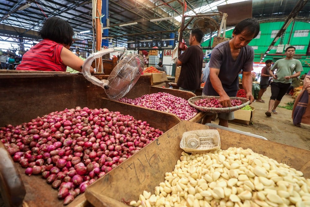 Tren Harga Pangan Nasional Minggu Ini: Cabai dan Bawang Merah Kompak Melemah, Beras Bertahan Stabil