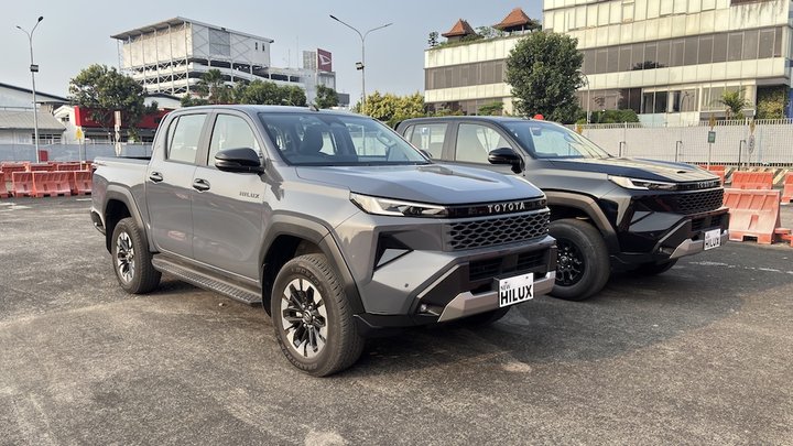 Toyota Menggebrak Pasar Kendaraan Niaga Ringan dengan Peluncuran Resmi Hilux Generasi Baru Bertenaga Listrik