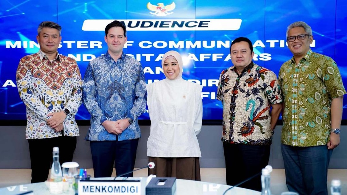 Foto: Menteri Komunikasi dan Digital, Meutya Hafid melakukan pertemuan dengan pertemuan dengan perwakilan Apple di Jakarta, Rabu (1/7/2026). (Instagram/meutya_hafid)