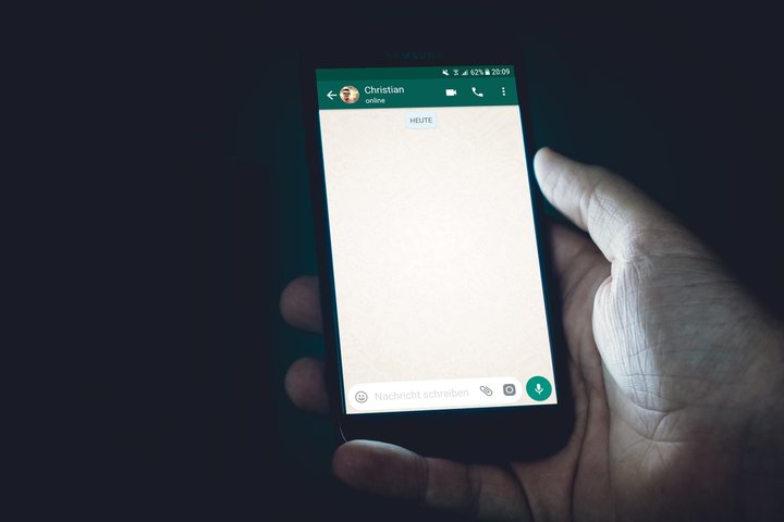 WhatsApp Resmi Rilis Indikator Baru: Kenali Status Online Kontak Lewat Tanda Titik Hijau