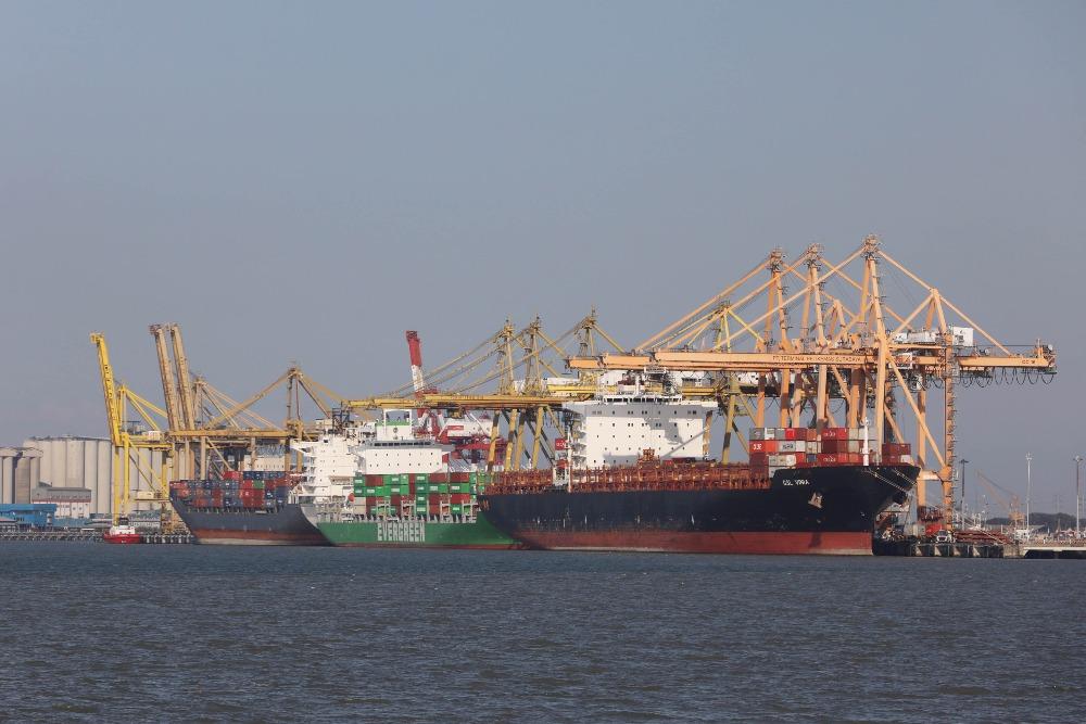 Harga Minyak Global Jadi Biang Kerok, Neraca Perdagangan RI Catat Defisit US$1,61 Miliar di Mei 2026