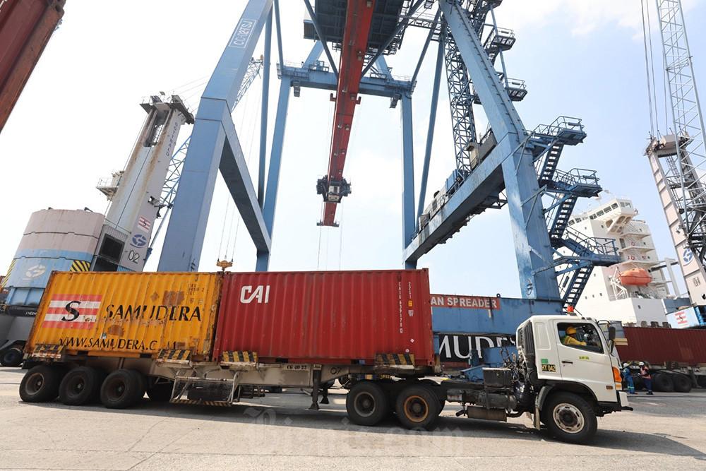 Gejolak Hormuz Menggerogoti Keuntungan Operator Logistik Nasional