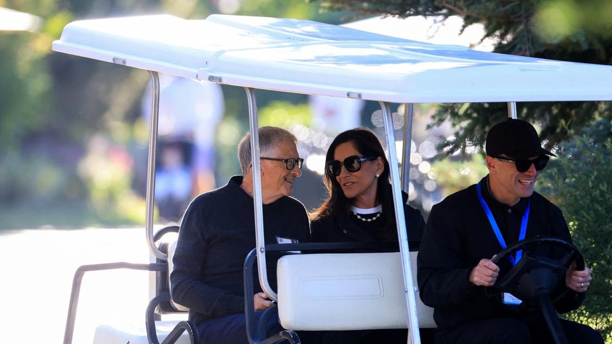 Foto: Salah satu pendiri Microsoft, Bill Gates, menghadiri Konferensi Media dan Teknologi Allen and Co. Sun Valley tahunan di Sun Valley Resort di Sun Valley, Idaho, AS, 10 Juli 2026. (REUTERS/Brendan McDermid)
