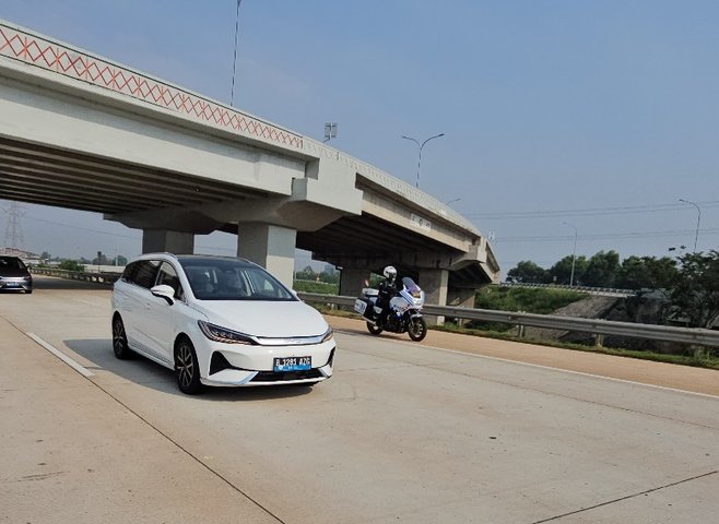 DKI Jakarta Kehilangan Potensi Pajak Rp2 Triliun Akibat Insentif Mobil Listrik