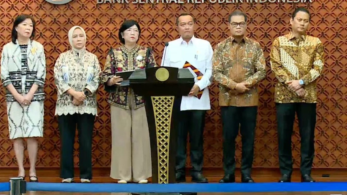 Foto: Deputi Gubernur Senior Bank Indonesia (BI), Destry Damayanti saat menyampaikan konferensi Pers terkait Gubernur Bank Indonesia, Perry Warjiyo Mundur, di Jakarta, Senin (27/7/2026). (Dok. Istimewa)